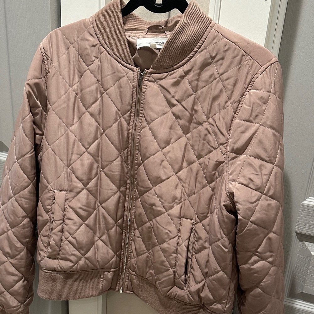 Workshop Republic Clothing Quilted Jacket in Blush Pink Cropped Full Zipper